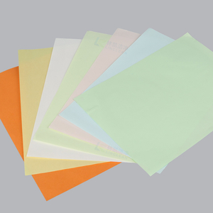 Grünes optisches Reinraumpapier im A4-Format
